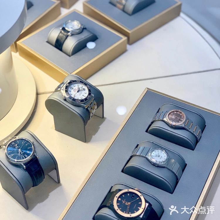 南昌奢侈品二手店千元买LV鉴定回收寄卖